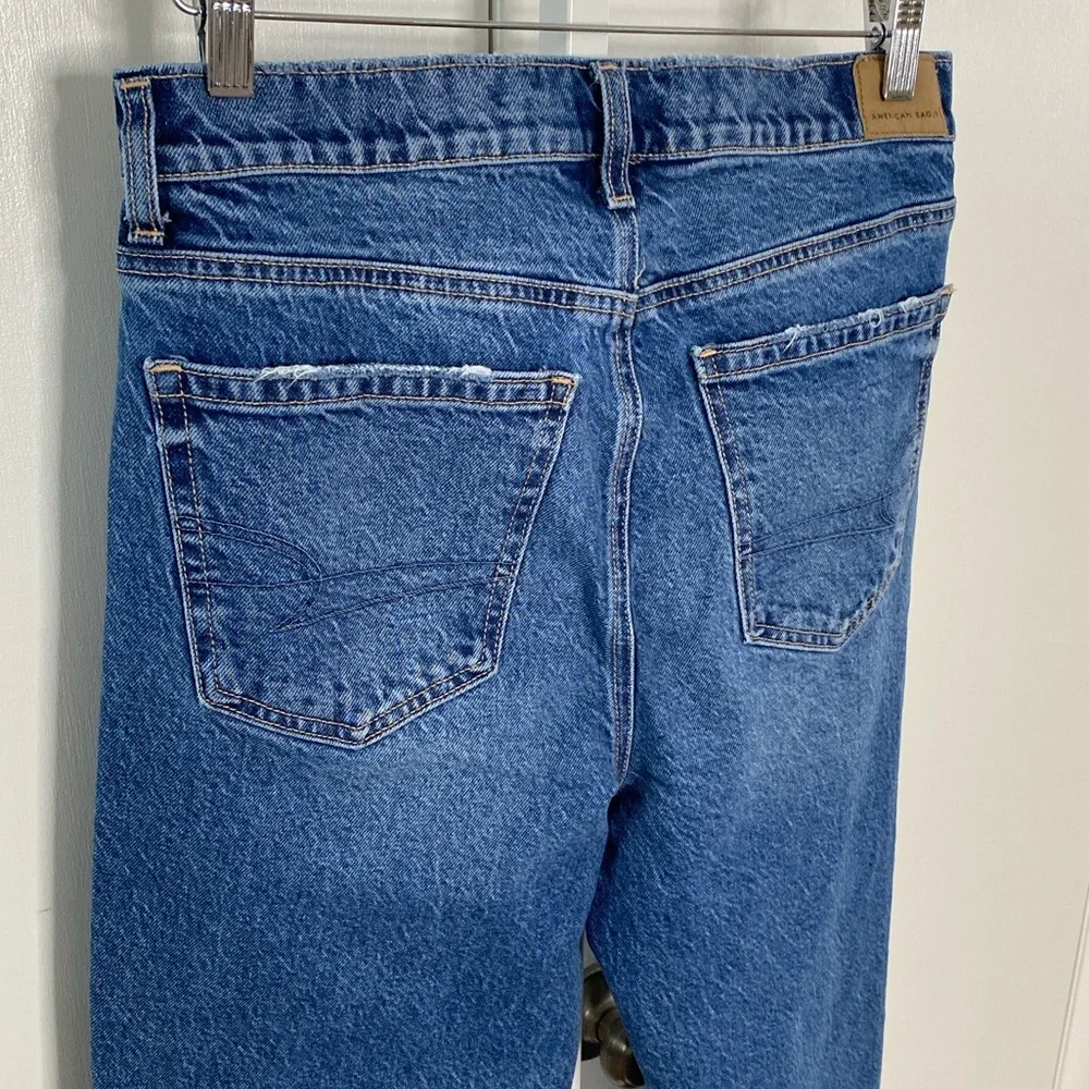 American Eagle | Medium-Wash Denim Super High-Rise Stretch Straight Jeans Sz 10 - Picture 7 of 16